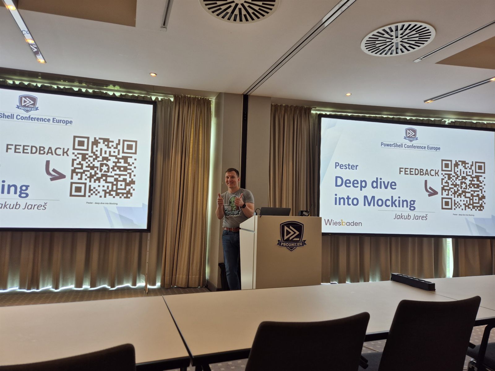 Jakub Jareš giving a deep dive session on Pester mocking